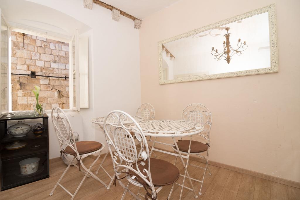 Vila Dubrovnik Old House Pokoj fotografie